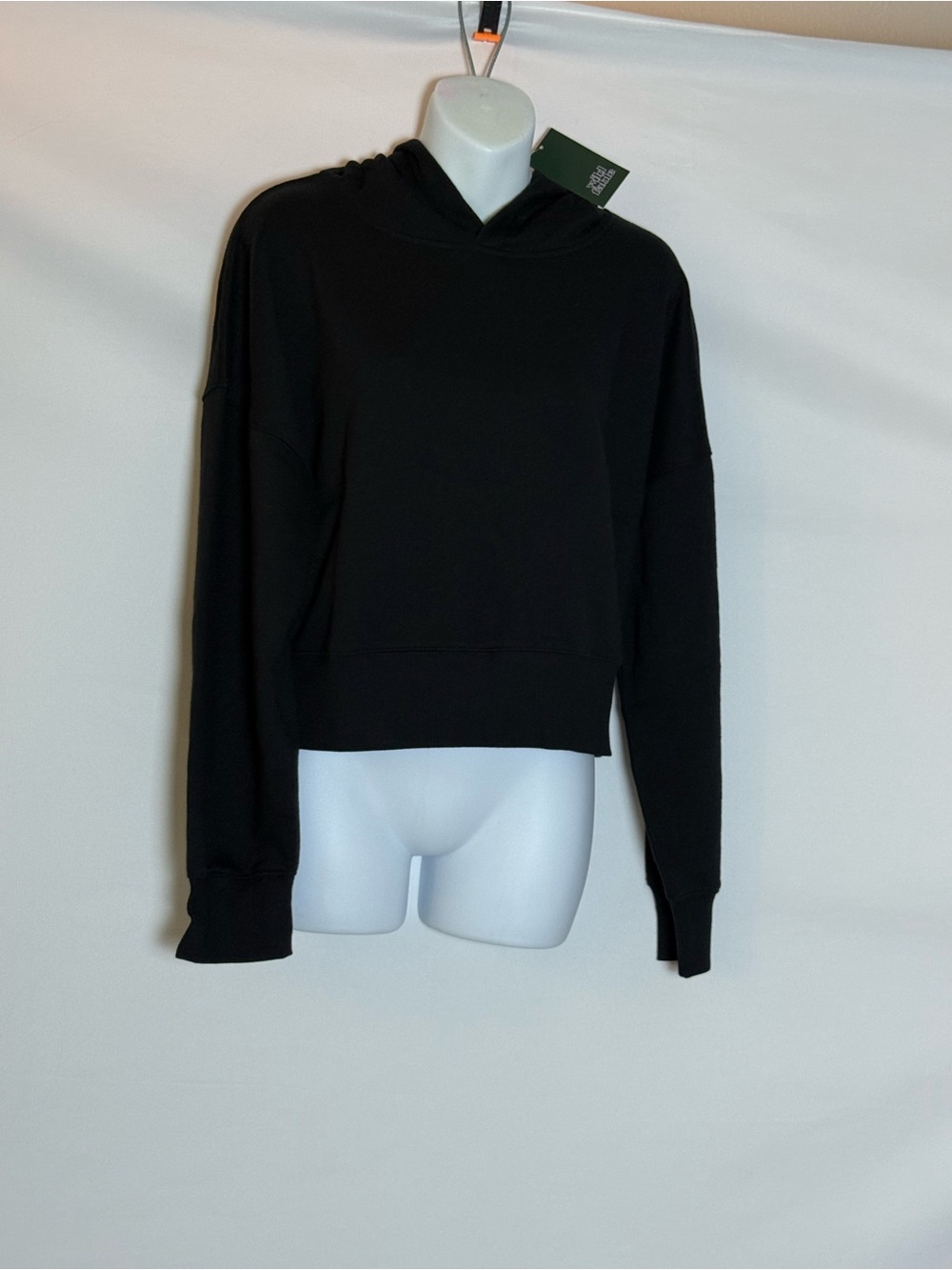 wild fable Black Cropped Hooded Sweatshirt